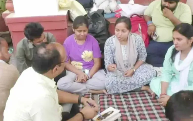 UP BHU Protest PhD admission irregularity Archita Singh protest