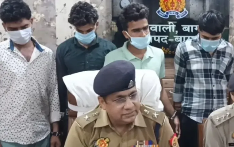 UP Baghpat illegal sand mining naithla Yamuna khadar firing update