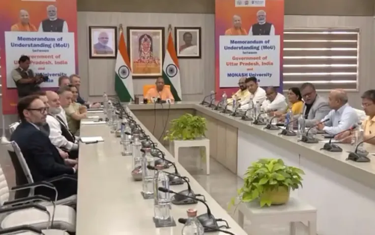 UP Govt AUS University MoU zxc