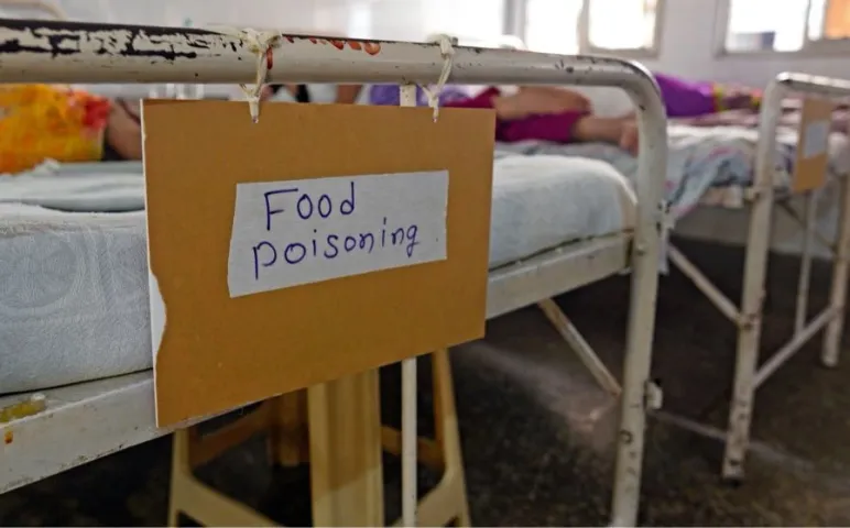 Shivpuri News: शिवपुरी में भंडारा खाने से 250 से ज्यादा लोग बीमार, 60 की हालत गंभीर