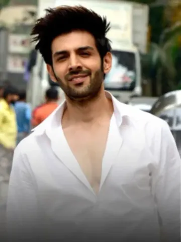 Kartik Aaryan controversy Bollywood not supporting mp gwalior