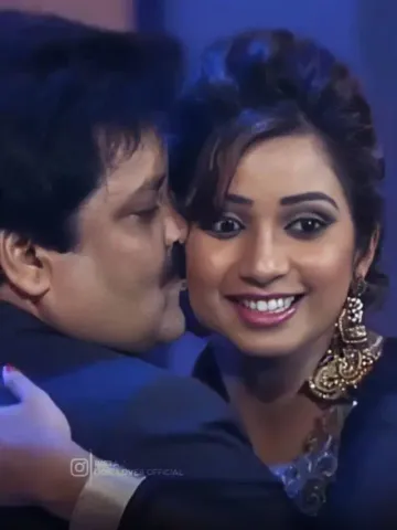 Udit Narayan Kiss Video Shreya Ghoshal Alka Yagnik