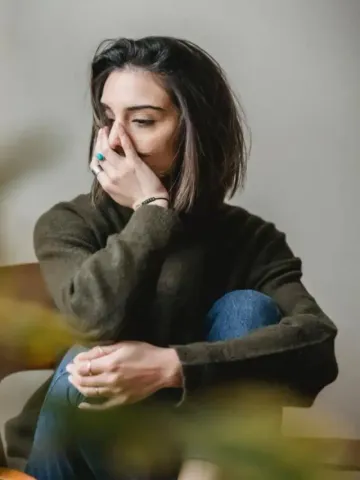 Habits Quietly Killing Your Confidence