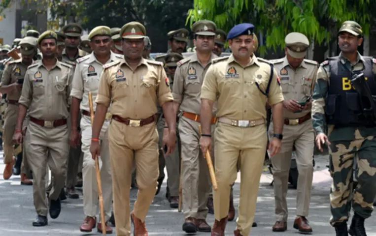 PET Admit Card 2025: UP हवलदार इंस्ट्रक्टर भर्ती परीक्षा में बड़ा अपडेट, PET के लिए प्रवेश पत्र जारी, इस दिन है परीक्षा