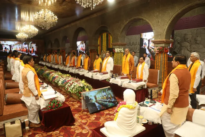 indore cabinet meeting two