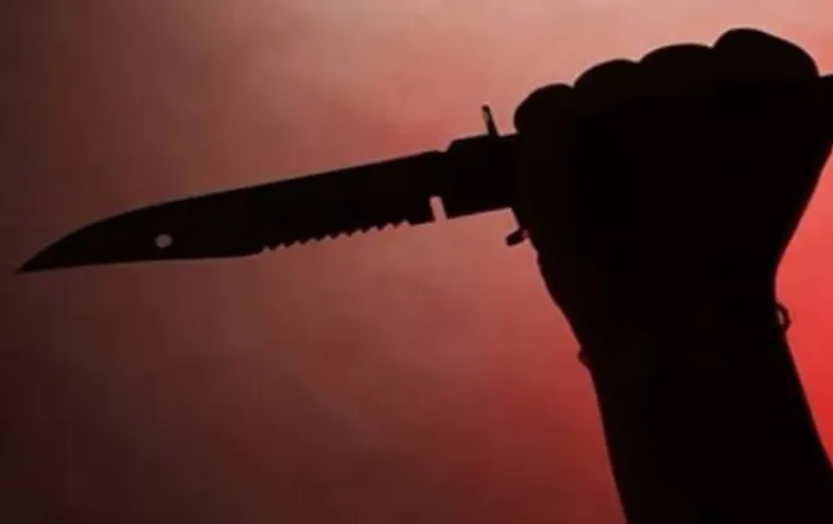 CG News: कोरबा में सनकी आशिक ने पूर्व प्रेमिका पर चाकू से किया जानलेवा हमला, मेडिकल कॉलेज में भर्ती, हालत बेहद नाज़ुक