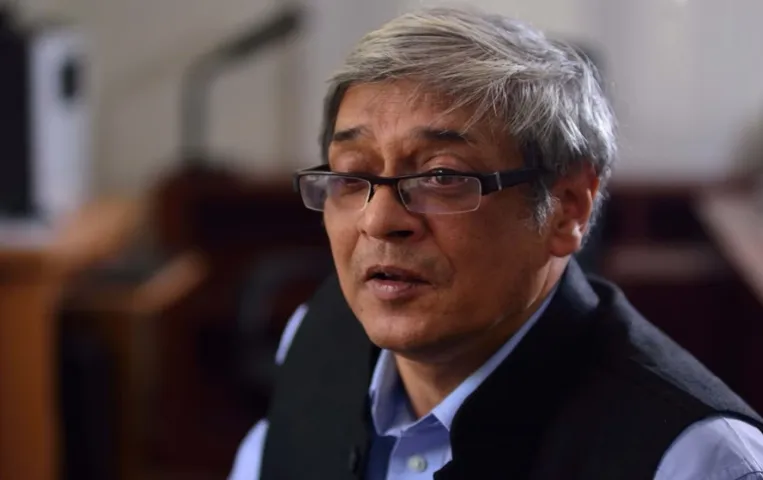 Bibek Debroy Death: सभी पुराणों का अंग्रेजी में अनुवाद करने वाले पीएम मोदी के आर्थिक सलाहकार बिबेक देबरॉय का निधन
