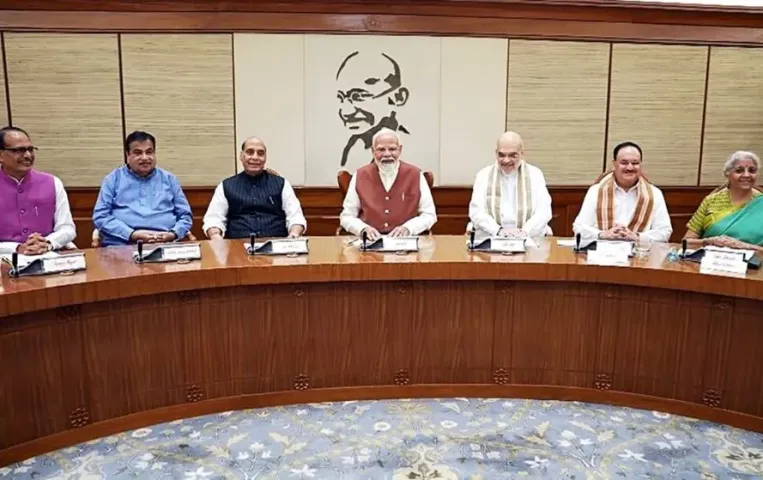 Modi Cabinet: मोदी कैबिनेट की बैठक में किसानों को लेकर बड़ा फैसला, गन्ना किसानों को मिलेगी बड़ी राहत, जानें अहम फैसले