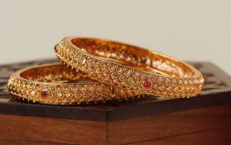 Gold & Silver Rates Today 05 June 2025