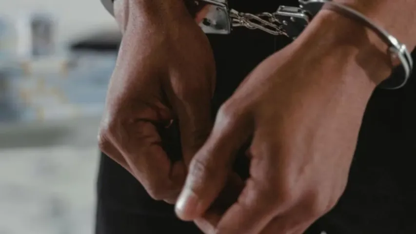 Sealdah Firearms Recover: STF के हत्थे चढ़े यूपी के पांच लोग, मौके से हथियार और गोलाबारूद बरामद