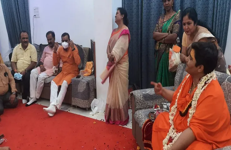 Bhopal Sansad Pragya Thakur : सांसद बोलीं, AIIMS और BHMRC अस्पताल को किया जाएगा एक, संसद में उठाएगी मांग