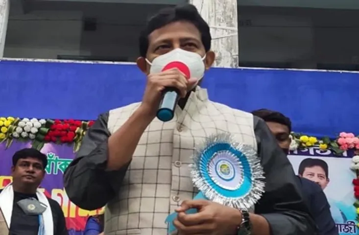 West Bengal Politics: चुनाव से पहले ममता सरकार को लगा बड़ा झटका, बंगाल के वन मंत्री राजीब बनर्जी ने पद से दिया इस्तीफा