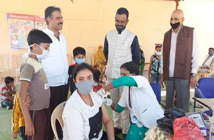 Japanese Encephalitis Endemic : जैपनीज इंसेफेलाइटिस से बचाव के लिए 7.72 लाख बच्चों को लगाए गए टीके