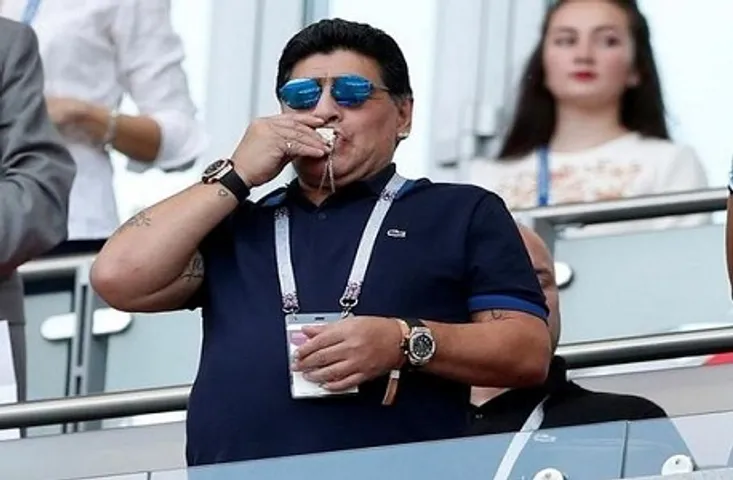 Diego Maradona Passes Away: दिग्गज फुटबॉलर डिएगो माराडोना का हार्ट अटैक से निधन, 60 साल की उम्र में ली अंतिम सांस