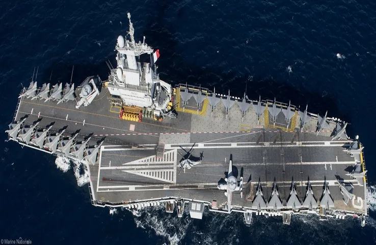 INS Vikrant: भारत का पहला स्वदेशी विमानवाहक INS विक्रांत, भारतीय नौसेना को विश्वास समुद्री इतिहास में लिखेगा नया अध्याय