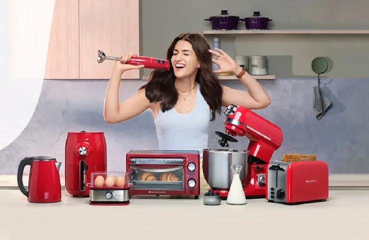 Kriti Sanon: वंडरशेफ को चालू वित्त वर्ष में 400 करोड़ रुपये कारोबार की उम्मीद, अभिनेत्री को बनाया ब्रांड एंबेसडर