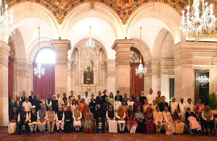 Padma Shri Award 2020: राष्ट्रपति रामनाथ कोविंद ने प्रदान किए पद्म पुरस्कार, देखें पूरी लिस्ट...