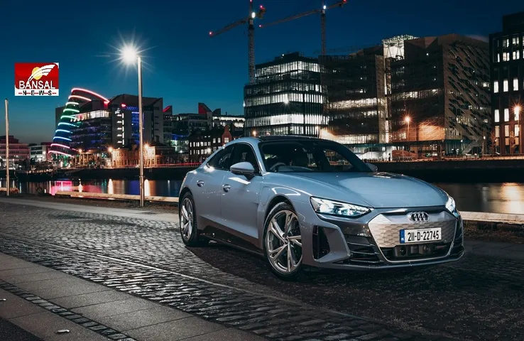 Audi E-tron: ऑडी ने भारत में लॉन्च की 1 करोड़ की दमदार इलेक्ट्रिक SUV, जानें क्या हैं खास खूबियां