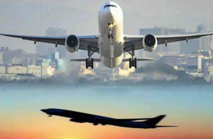 Domestic Flights: स्पाइसजेट ने सर्दियों के लिए साप्ताहिक घरेलू उडा़नों में 31 प्रतिशत की कटौती की