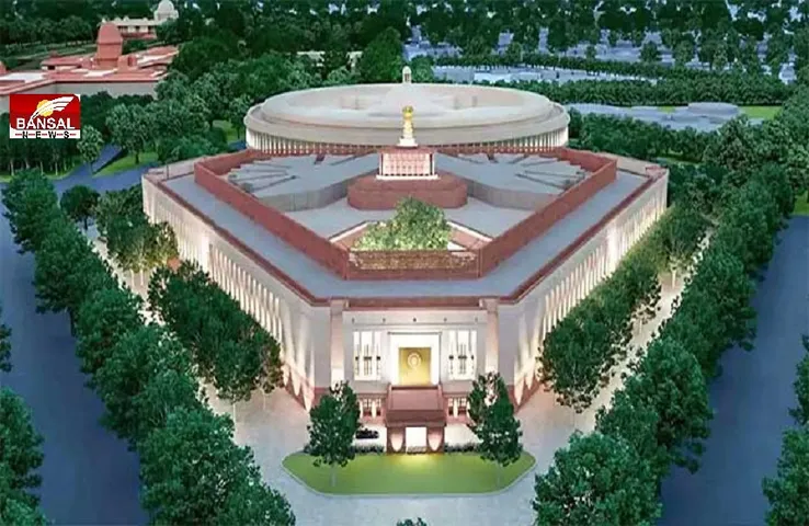 Central Vista Project: सेंट्रल विस्टा प्रोजेक्ट पर रोक लगाने से SC का इनकार, कहा- याचिकाकर्ता पर 1 लाख का जुर्माना