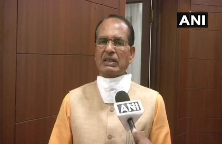 Shivraj Singh Chauhaan:  बीजेपी नेताओ ने सीएम के जन्मदिन के मौके पर बाटे फल ,मरीजों का जाना हाल