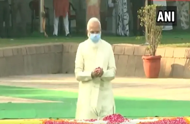 आज देश मना रहा गांधी और शास्त्री जी की जयंती, पीएम मोदी ने श्रद्धांजलि की अर्पित
