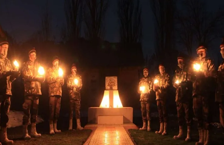 Independence Day 2021: स्वतंत्रता दिवस पर अपने घरों के बाहर शहीदों के नाम का जलाए दीया, मंत्री ने की अपील