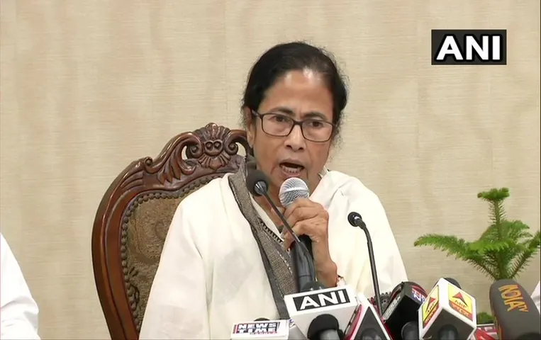 Mamta Banerjee: बीएसएफ के अधिकारक्षेत्र में बढ़ोतरी से लोगों को प्रताड़ना झेलनी पड़ेगी- सीएम