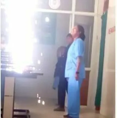 Viral Video : हाथों में फुलझड़ी, टेबल पर अनार, हो गई मौत!