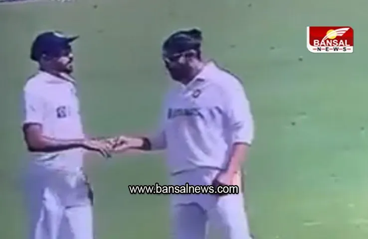 IND Vs AUS 1st Test: जडेजा की फिरकी में फंसे कंगारूओं ने चली नई चाल, लगा डाला बॉल-टेम्परिंग का आरोप, जानिए क्या है सच्चाई