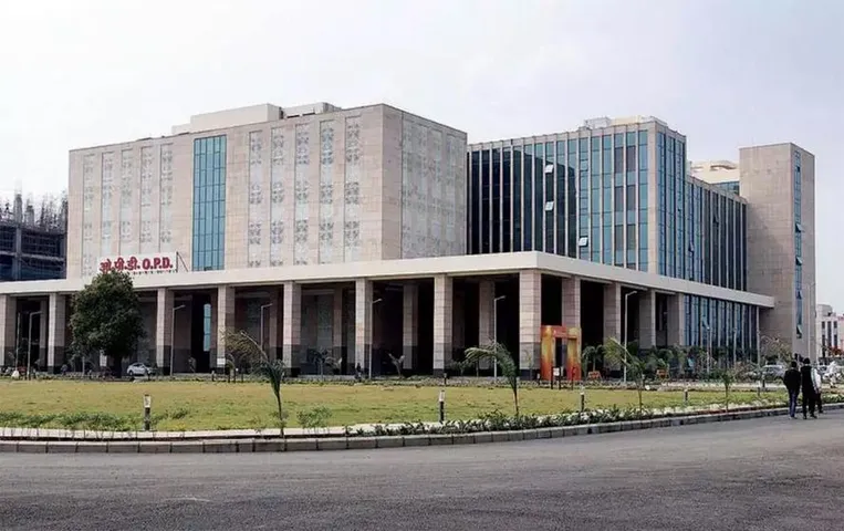 AIIMS Nagpur Recruitment 2023: एम्स नागपुर में नॉन-फैकल्टी पद पर निकली भर्ती, इस लिंक से कर सकते हैं आवेदन