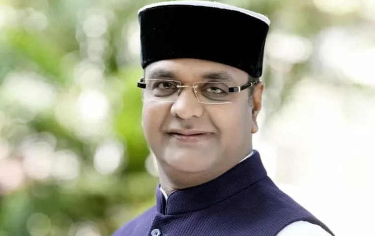 MP Elections 2023 के दिग्गज, जानिए मंत्री विश्वास सारंग के बारे में खास बातें