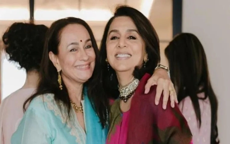 Alia-Ranbir Daughter 1st Birthday: एक साल की हुई आलिया-रणबीर की नन्ही परी, दादी-नानी ने ऐसे अंदाज में किया विश