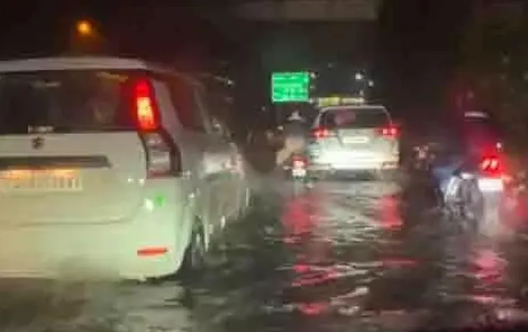 CG Weather News: रायपुर में हुई  मूसलाधार बारिश, दो दिग्गज कैबिनेट मंत्री के घर के सामने भी हुआ जल भराव