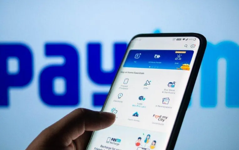 Court Fines Paytm: दुकानदार का पेटीएम ऐप फ्रीज करना कंपनी को पड़ा महंगा, कोर्ट ने लिया एक्शन; इतना लगाया जुर्माना