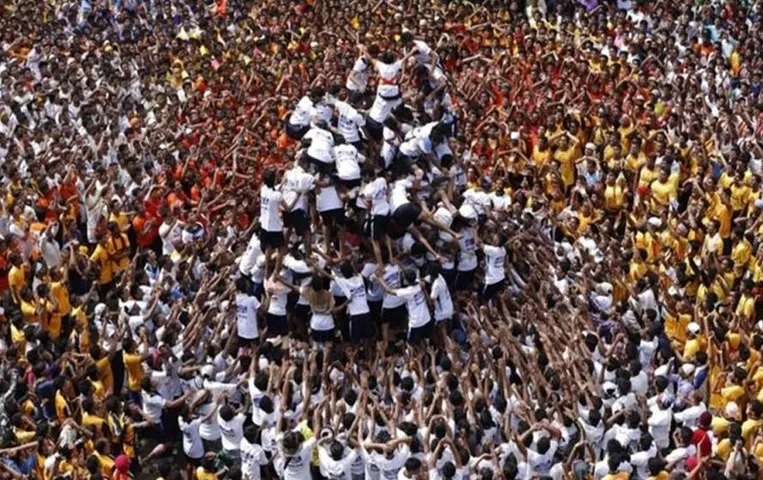 Dahi Handi Festival: मुंबई में आज मनेगा दही हांडी उत्सव, बीएमसी के अस्पतालों में 125 बिस्तरों की हुई व्यवस्था