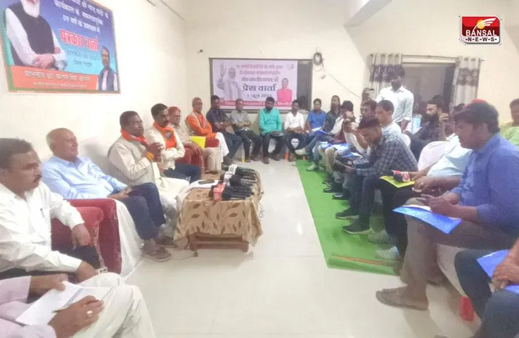 राज्यमंत्री फग्गन सिंह कुलस्ते कांग्रेस और राहुल गांधी पर बरसे, मोदी सरकार के 9 साल पूरे होने MP के डिंडौरी पहुंचे