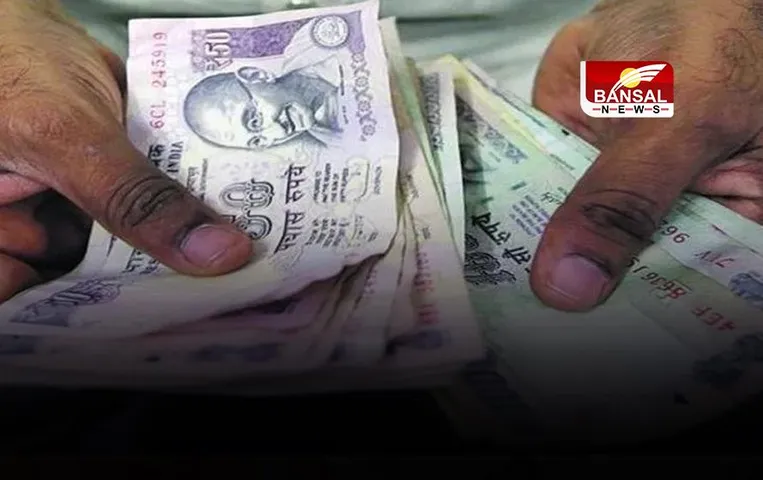 UP News: पति का फर्जी मृत्यु प्रमाण पत्र बनवा पेंशन ले रही थी पत्नी, ऐसे आया सच सामने