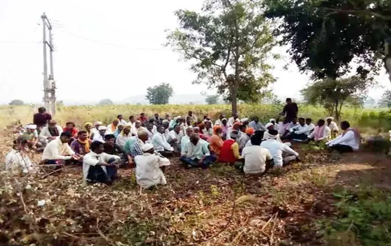 MP News: बुरहानपुर में किसानों ने राष्ट्रपति से मांगी आत्मदाह की परमिशन, जानें वजह