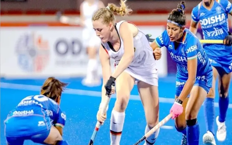 Hockey News: भारतीय महिला हॉकी टीम की लगतार दूसरी हार, जर्मनी से 1-4 से हारी मुकाबला
