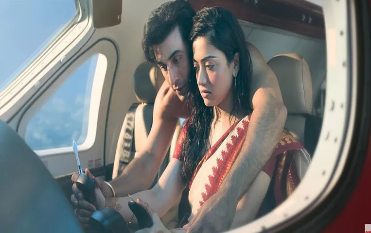 Hua Main Song Out: एनिमल फिल्म से पहला गाना हुआ मैं आउट, एक-दूसरे के प्यार में डूबे नजर आए रणबीर-रश्मिका