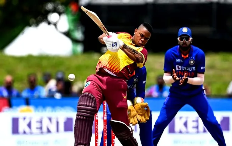 IND vs WI: वेस्टइंडीज में वनडे सीरीज नहीं खेलेगा यह स्टार तेज गेंदबाज, जानिए वजह...