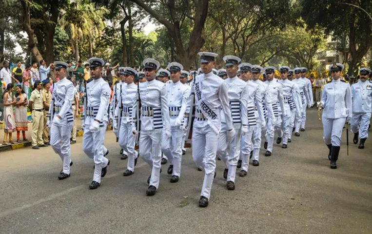 इंडियन कोस्ट गार्ड में निकली भर्ती, जानें आवेदन की अंतिम तिथि और वैकेंसी डिटेल