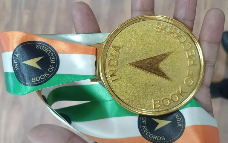 MP News: 5 महीने के बच्ची का नाम इंडिया बुक ऑफ़ रिकॉर्ड में दर्ज, इंदौर मेट्रो प्रोजेक्ट में बड़ी लापरवाही