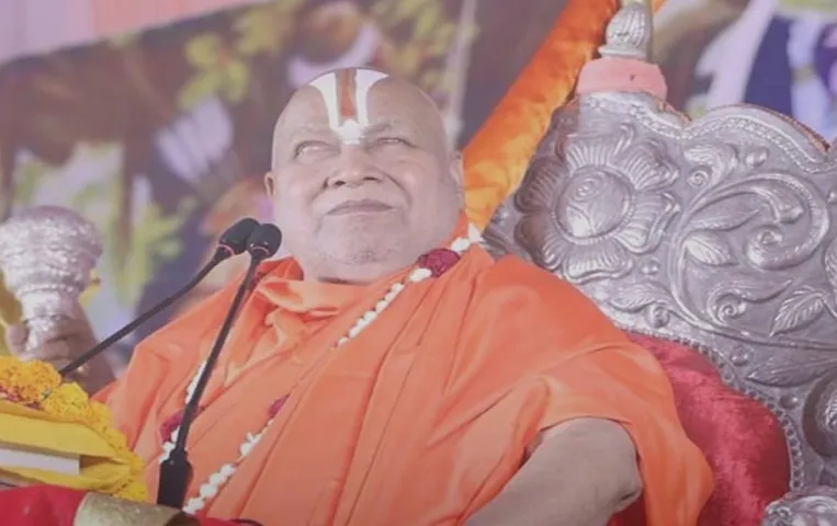 जगद्गुरु रामभद्राचार्य ने हरियाणा हिंसा पर CM खट्टर को लेकर दिया ये बयान, ज्ञानवापी पर भी की भविष्यवाणी