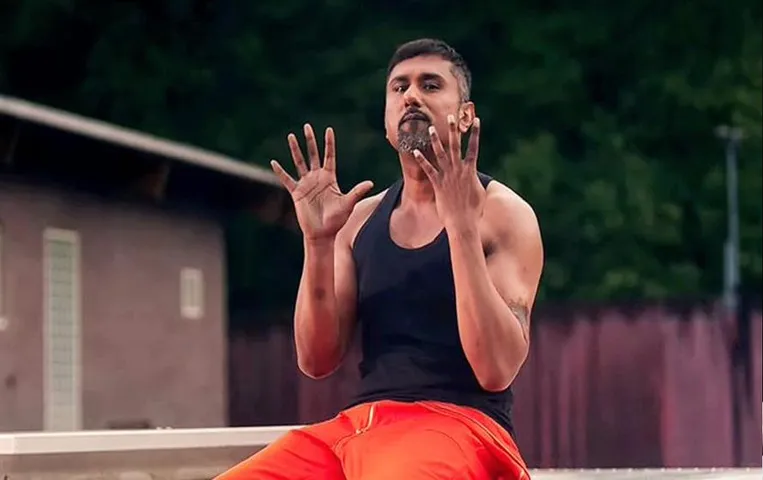 Kalaastar Song Out: आखिर रिलीज हुआ हनी का नया गाना, 9 साल बाद फिर गर्लफ्रेंड को लेकर भागे रैपर