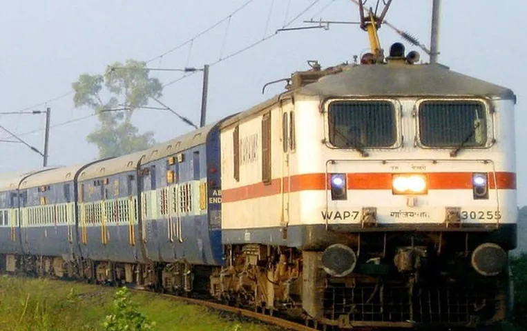 Premium Tatkal: जानिए क्या होता है प्रीमियम तत्काल, तत्काल और प्रीमियम तत्काल में क्या फर्क?