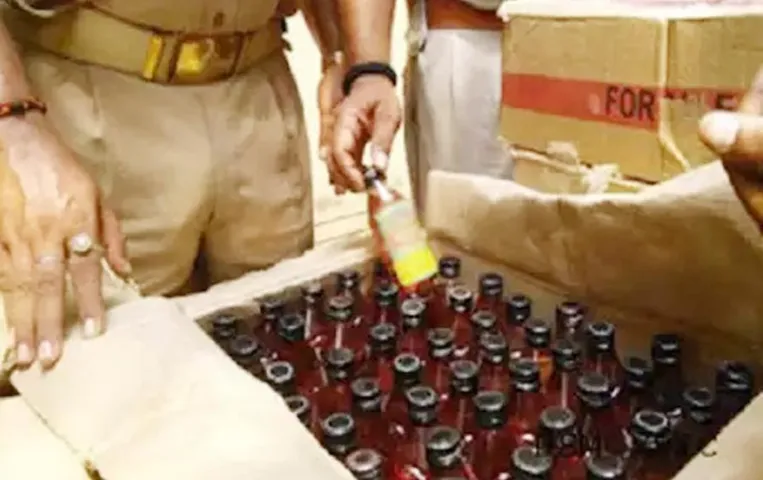 MP News: पुलिस ने की बड़ी कार्रवाई, 3 करोड़ रु. से अधिक की शराब जब्‍त