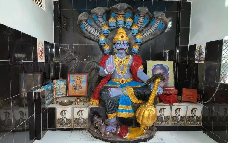 Dussehra 2023: मप्र के इस जिले में स्थित है रावण का मंदिर, हर दिन होती है विशेष पूजा