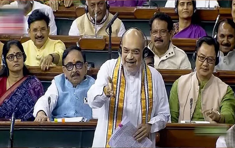 Delhi Services Bill: लोकसभा में हंगामे के बीच दिल्ली सेवा बिल पास, AAP सांसद सुशील कुमार सिंह रिंकू निलंबित